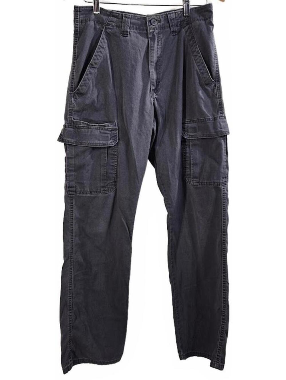 Wrangler Relaxed Fit Cargo Pants in Gray Size 30x32